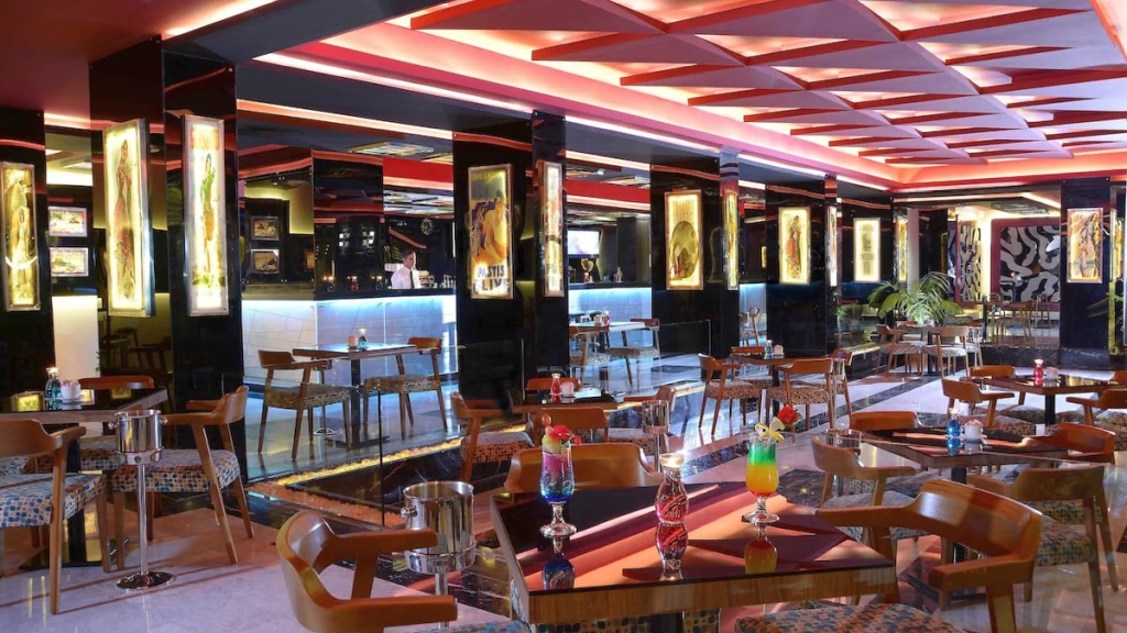 الفندق الباتروس وايت بيتش ريزورت - الغردقة